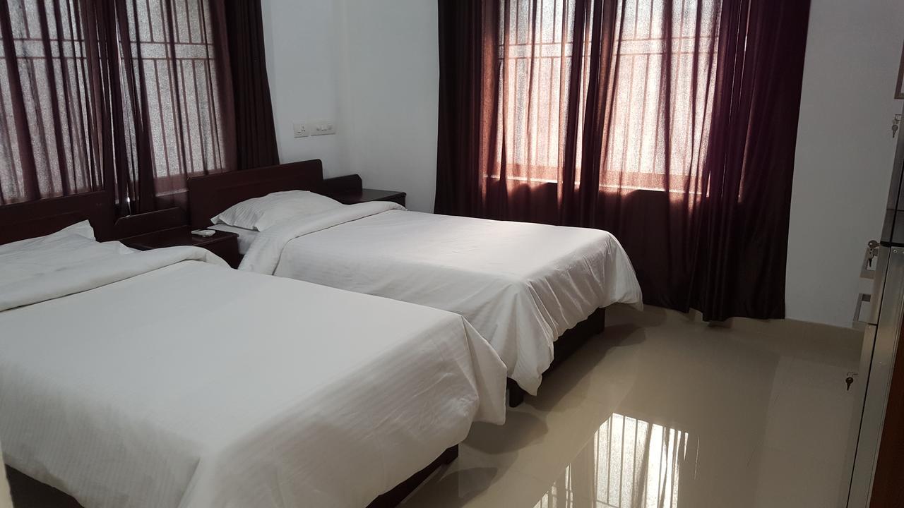 The Rubis Hotel Kottakkal Eksteriør billede